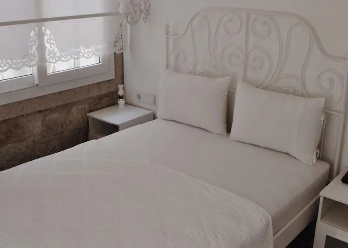 Muejde Alacati Hotel *