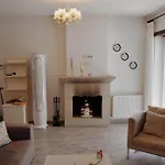 Muejde Alacati Hotel *