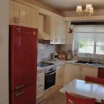 Muejde Alacati Hotel *