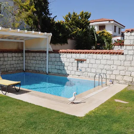 Muejde Alacati מלון Çeşme